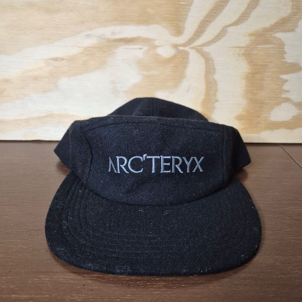 Arc'teryx Wool Blend 5 Panel Camp Cap Black One Size Logo Outdoor Hat Y2K